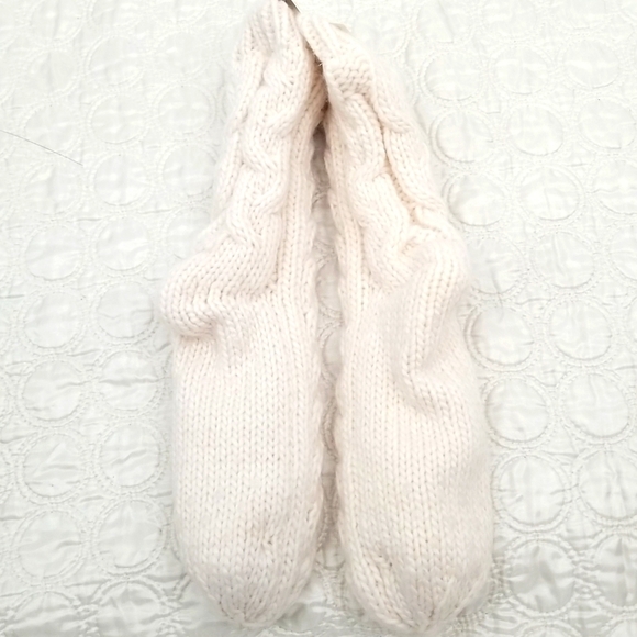 Express Cream Cable Knit Wool Blend Lined Slipper Socks - Picture 7 of 8